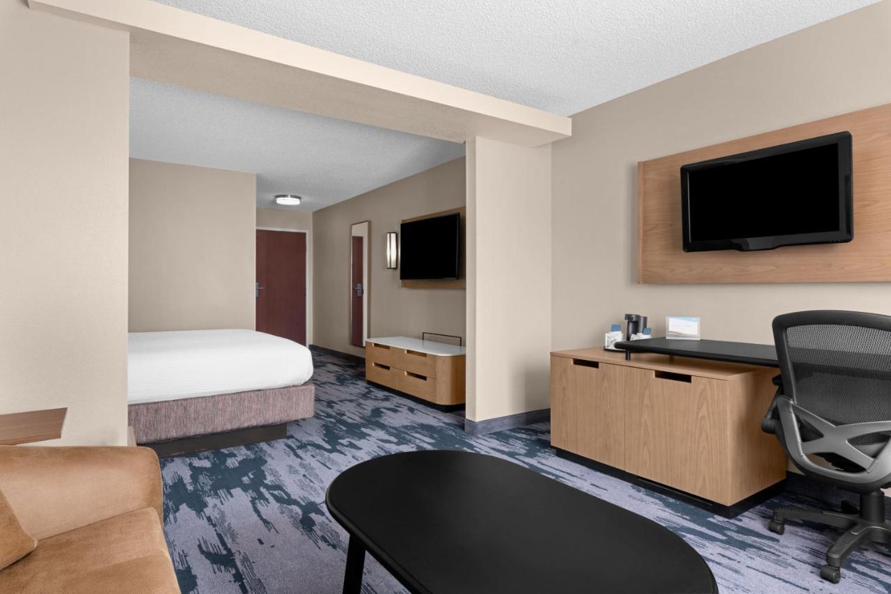 Fairfield Inn Кенневик Экстерьер фото
