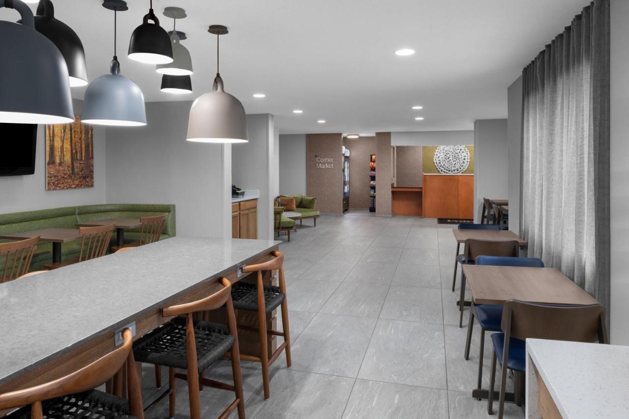 Fairfield Inn Кенневик Экстерьер фото