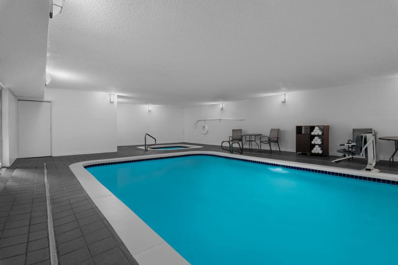 Fairfield Inn Кенневик Экстерьер фото